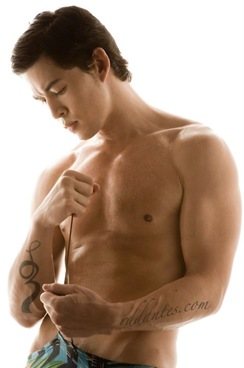 ถอดโชว์เรือนร่าง 34