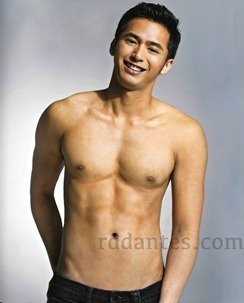 ถอดโชว์เรือนร่าง 34