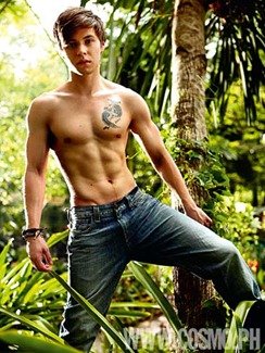 ถอดโชว์เรือนร่าง 34