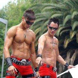 ถอดโชว์เรือนร่าง 41