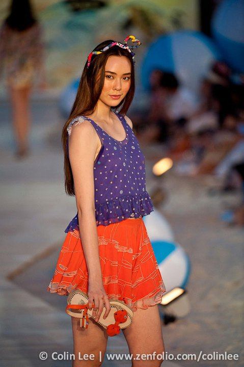 นุช นีรนาท นางแบบลูกครึ่งที่สวยเด่นที่สุดก็ว่าได้ มาชมภาพกันเลย
