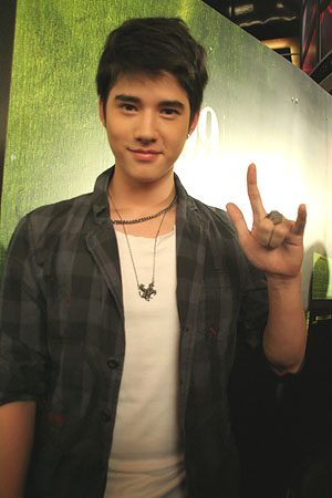 เจ๋ง! มาริโอ้ เมาเร่อ ติดอันดับ 1 เทรนด์ทวิตเตอร์ของโลก