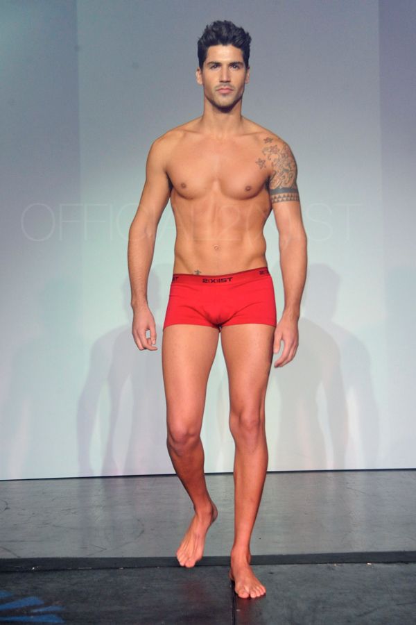 2(x)ist Spring Collection 2013 Fashion Show