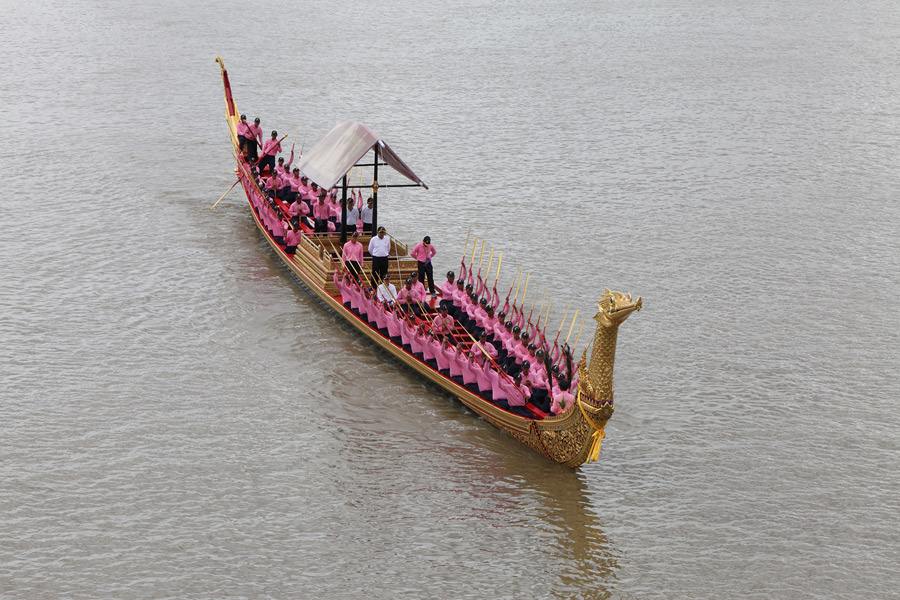 รูปภาพ ขบวนเรือพระราชพิธี...งดงาม
