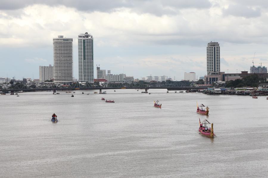 รูปภาพ ขบวนเรือพระราชพิธี...งดงาม