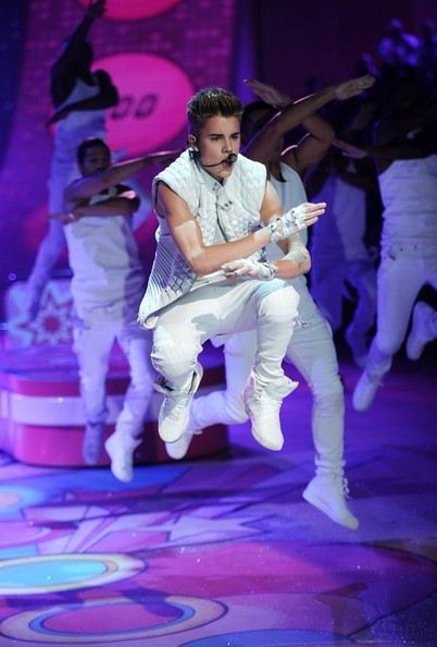 justin bieber The 2012 Victoria's Secret Fashion Show