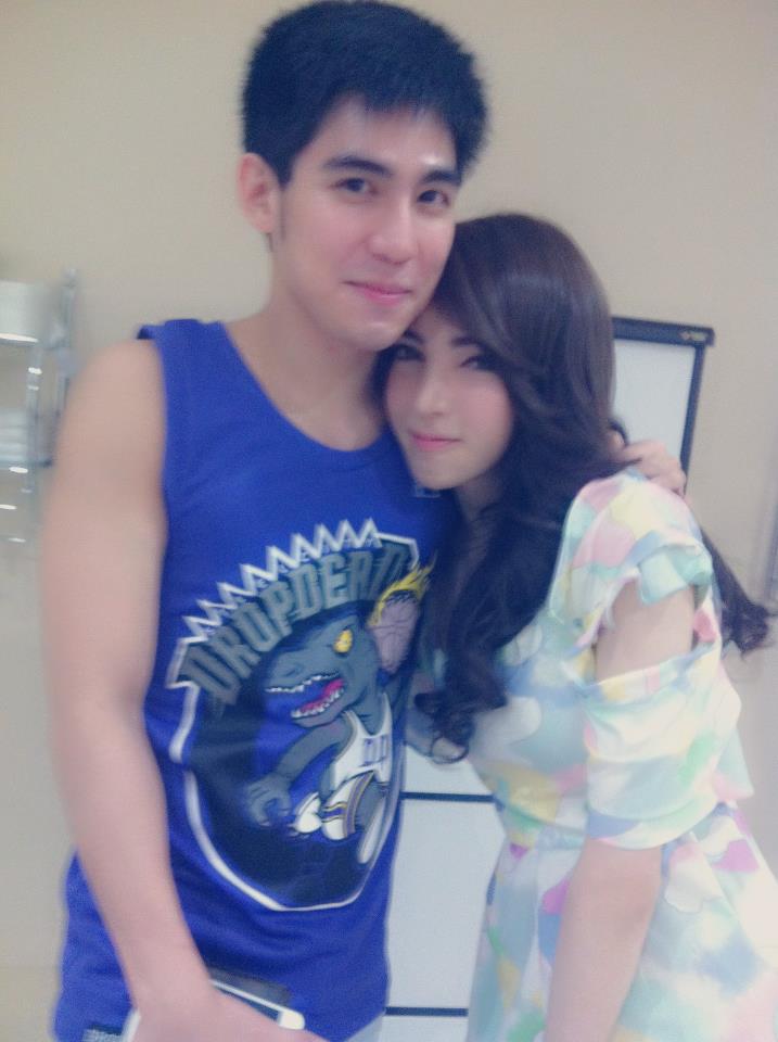 เอมมี่ รัชฎา กับ ผู้ชาย สุดแซ่บ !!