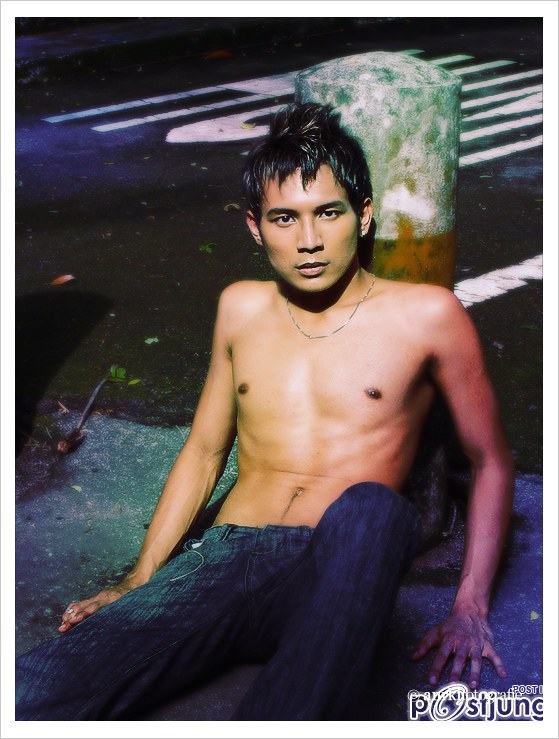 ถอดโชว์เรือนร่าง 78