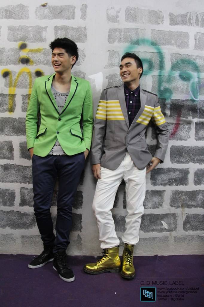 [G-Junior] หนุ่มคอปเตอร์เดินแบบในงาน Silom Complex Grand Opening