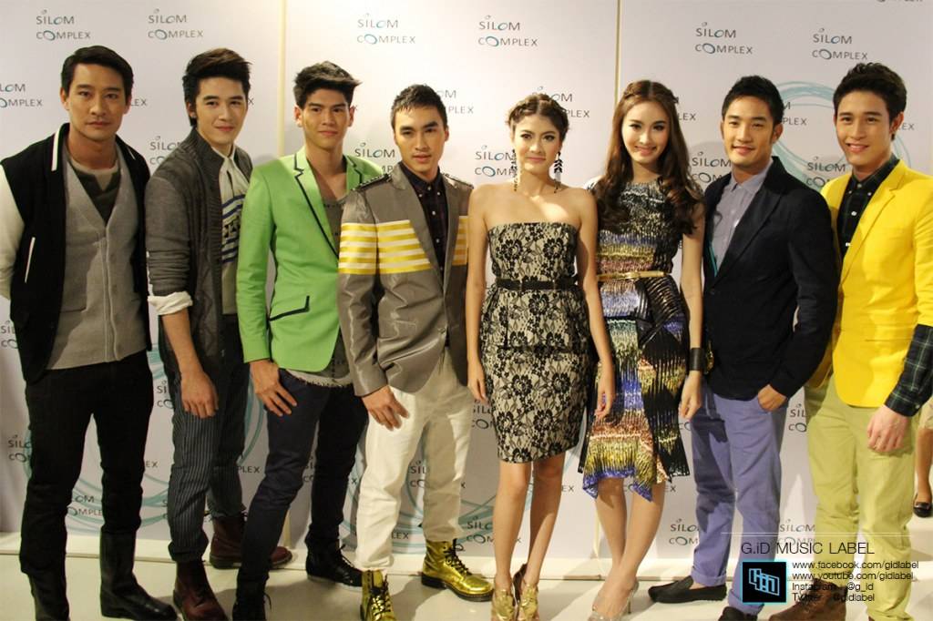 [G-Junior] หนุ่มคอปเตอร์เดินแบบในงาน Silom Complex Grand Opening