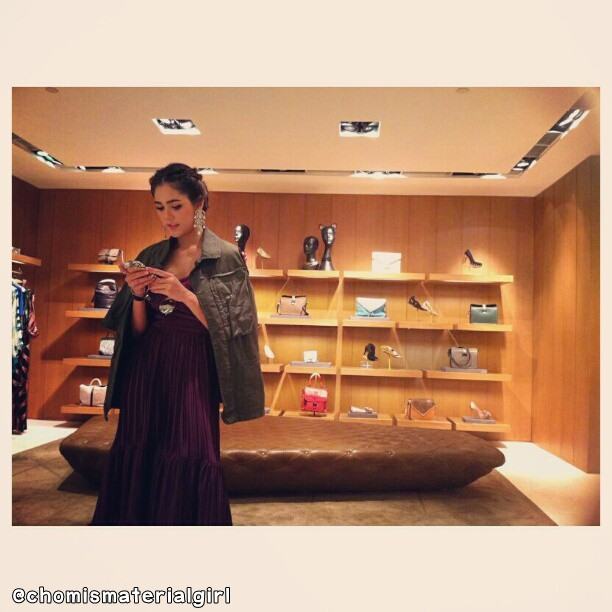 ชมพู่ อารยา กับภาพน่ารักใน Instagram
