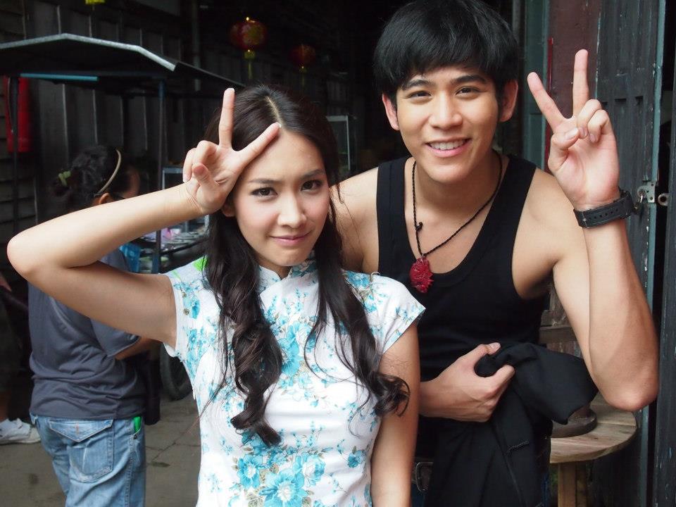 เบื้องหลัง หยกเลือดมังกร ฉาก หยกแข่งมอเตอร์ไซด์กับพวกแว๊นซ์  (พอร์ช-มิน) คืนนี้แล้ว
