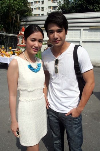 บวงสรวง หนังใหม่ เธอ เขา เรา ผี