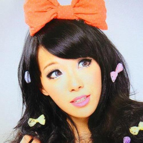 "ทับทิม VRZO"  สาวสุดฮอตในโลกออนไลน์