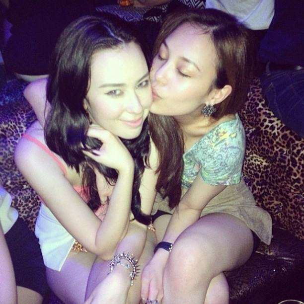 มาลินี มะลิ โคทส์ นางแบบ ผิวขาวจั๊ว