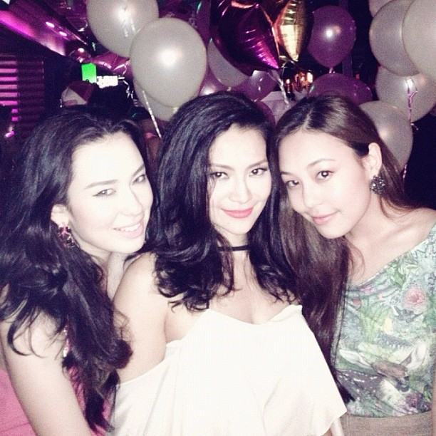 มาลินี มะลิ โคทส์ นางแบบ ผิวขาวจั๊ว