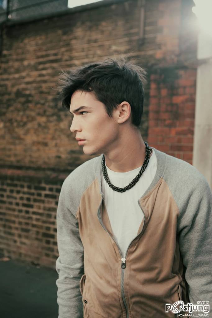 เสื้อเท่ๆกับหนุ่มเท่ๆ