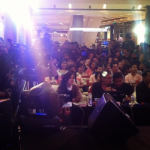 "อั้ม พัชราภา"@gossip girl 2012 !!,