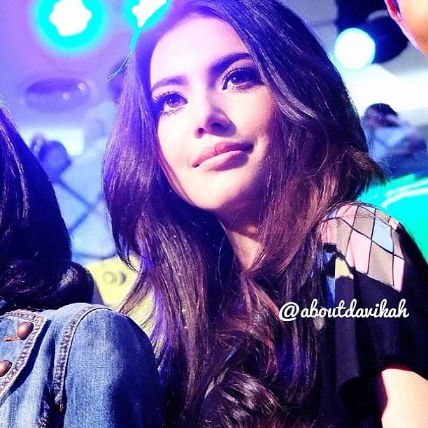วินาทีนี้ แพนเค้ก หรือ ใหม่ คุณคิดว่าใครสวยกว่ากัน