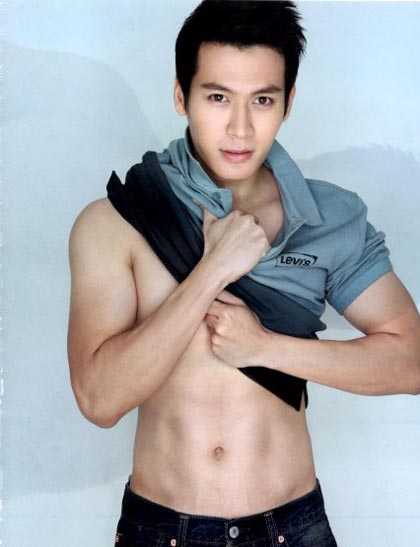 ชวัลนันท์ จันทร์ทรัพย์ บอส ของ มุนินทร์ กับ ลูกศร จาก แรงเงา