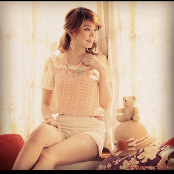 ขาว สวย หมวย วิ้งค์ ครบสูตร "หญิงแย้"