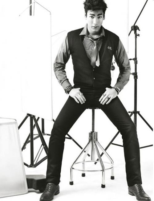 ณเดชน์ คูกิมิยะ @ เปรียว vol. 32 no. 699 November 2012