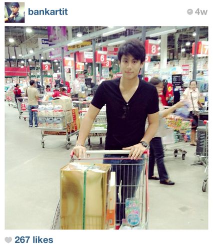 แบงค์ อาทิตย์ ตั้งวิบูลย์พาณิชย์ หมอบี สุดหล่อ จาก แรงเงา
