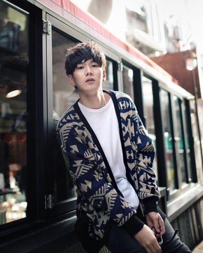 แฟชั่น เสื้อคาร์ดิแกน สำหรับ หนุ่มๆ  น่ารัก ดูดี