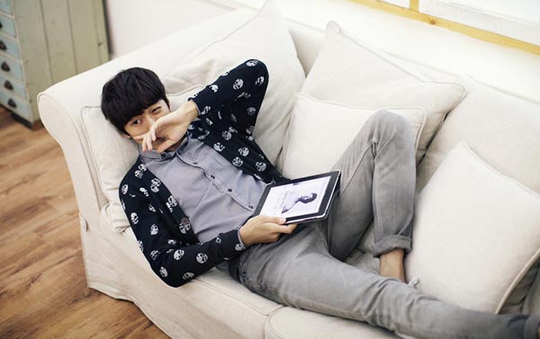 แฟชั่น เสื้อคาร์ดิแกน สำหรับ หนุ่มๆ  น่ารัก ดูดี