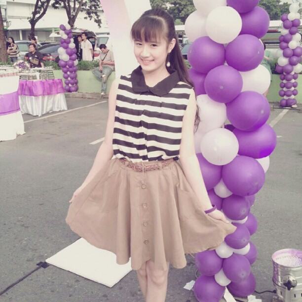 พลอย ธนิดา หรือ ออม ลูกพี่ลูกน้อง