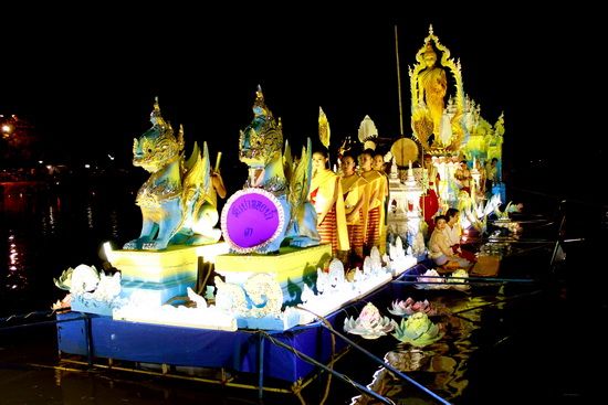 เชิญเที่ยวงาน&ldquo;ล่องสะเปาจาวละกอน&rdquo;ประจำปี 2555