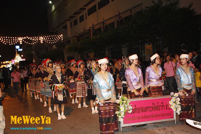 เชิญเที่ยวงาน&ldquo;ล่องสะเปาจาวละกอน&rdquo;ประจำปี 2555
