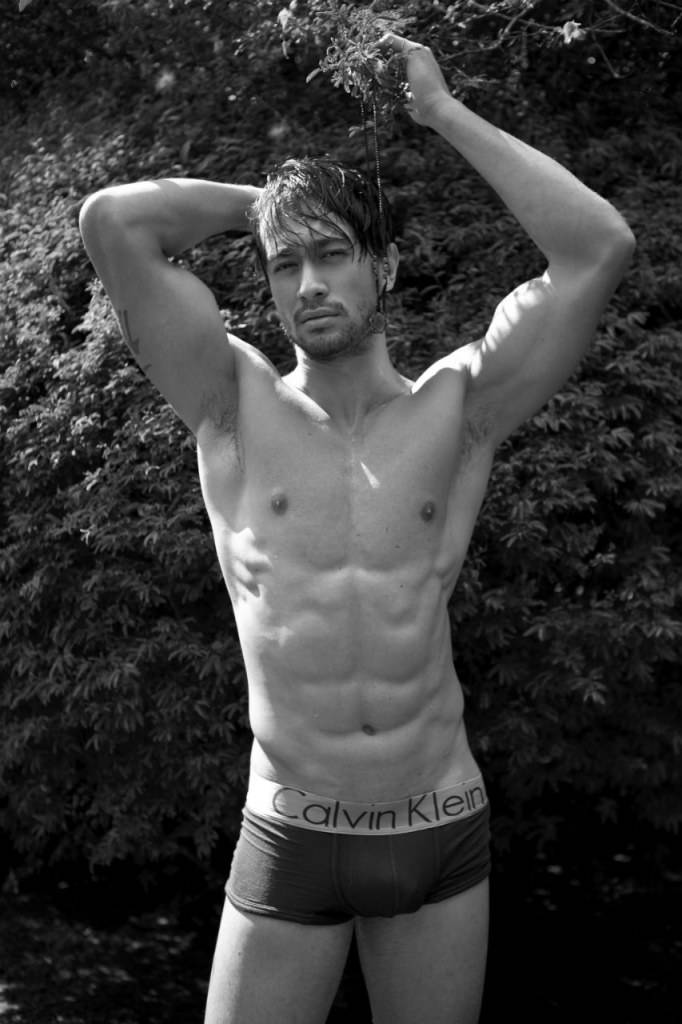 Photoshoot men album 507 : Cesar Curti (Mr.International 2011)