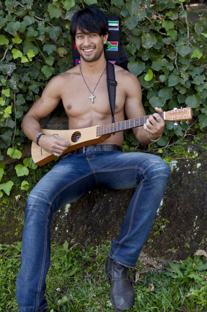 Photoshoot men album 507 : Cesar Curti (Mr.International 2011)