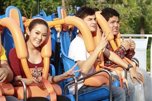 ปิดเทอมนี้ที่ Dream World กับเครื่องเล่น "ทอร์นาโด" By ichitan