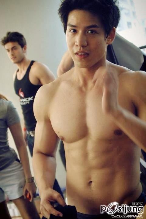 คนรักหนุ่มเซ็กซี่ 475