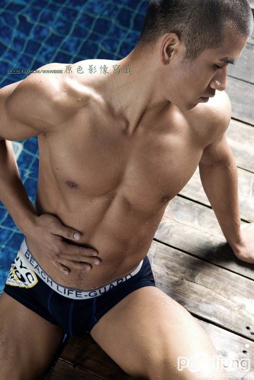 คนรักหนุ่มเซ็กซี่ 475