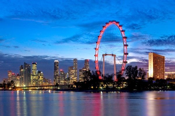 Singapore Flyer ชิงช้าสวรรค์ที่ใหญ่ที่สุดในโลก ในขณะนี้