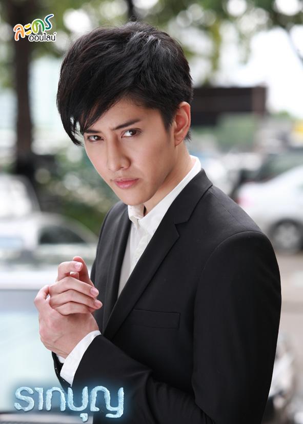 &ldquo;ไมค์&rdquo; รับยังแข็งกระด้างไม่ค้านฉายา &ldquo;พระเอกเย็นชา&rdquo;