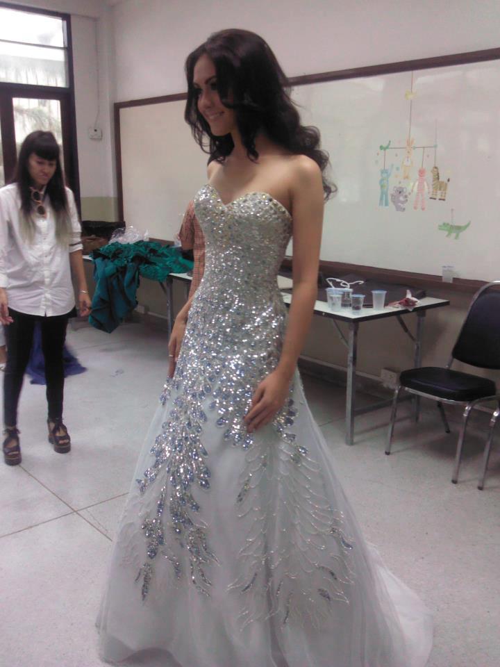 Evening Gown ไทยแลนด์ สวยดีแต่ไม่น่า Copy