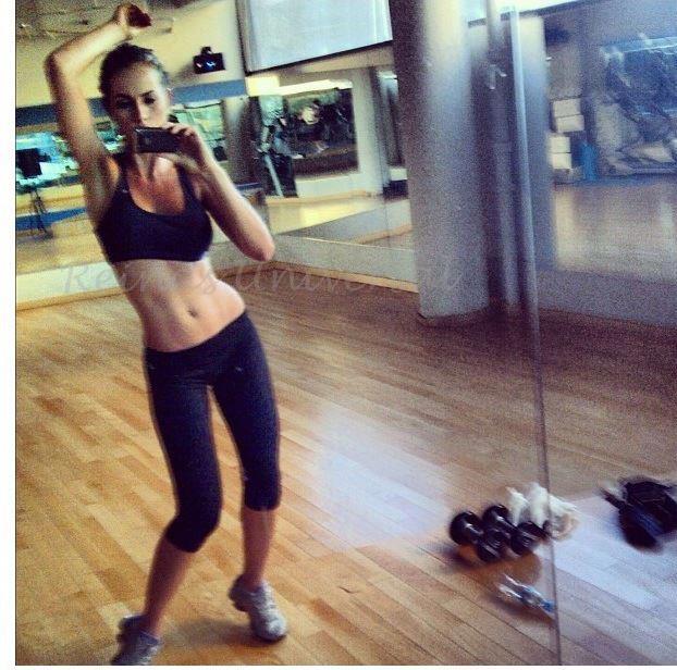 ชุดราตรี Miss Venezuela Universe 2012