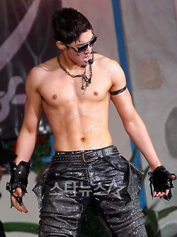 คนรักรูปร่างดาราเกาหลี 001