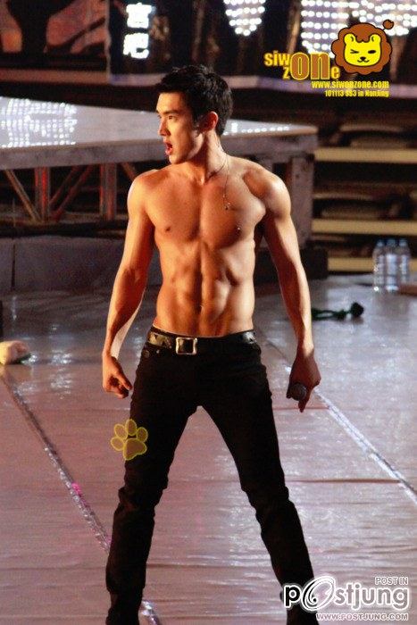 คนรักรูปร่างดาราเกาหลี 001