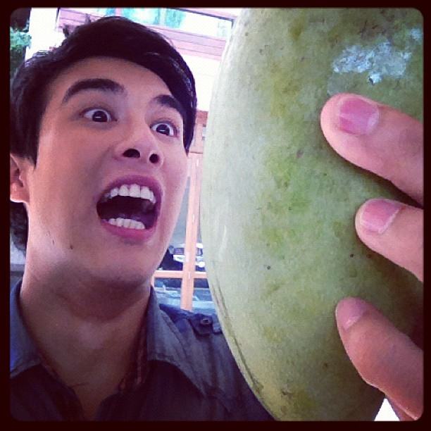 โตนนท์ วงศ์บุญ @ Instagram Update