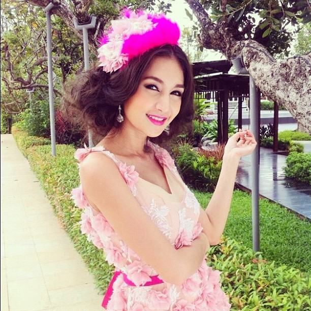 สวยสง่าที่สุด "เนย โชติกา"