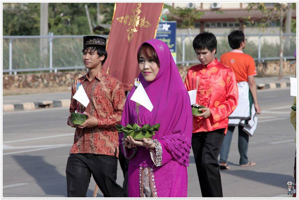 งานประเพณีลอยกระทง มข ณ บึงสีฐาน ๒๕๕๕
