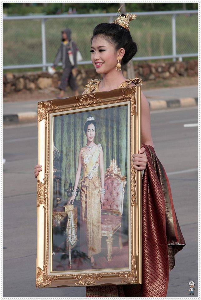 งานประเพณีลอยกระทง มข ณ บึงสีฐาน ๒๕๕๕
