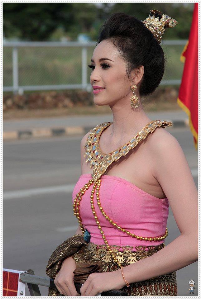 งานประเพณีลอยกระทง มข ณ บึงสีฐาน ๒๕๕๕