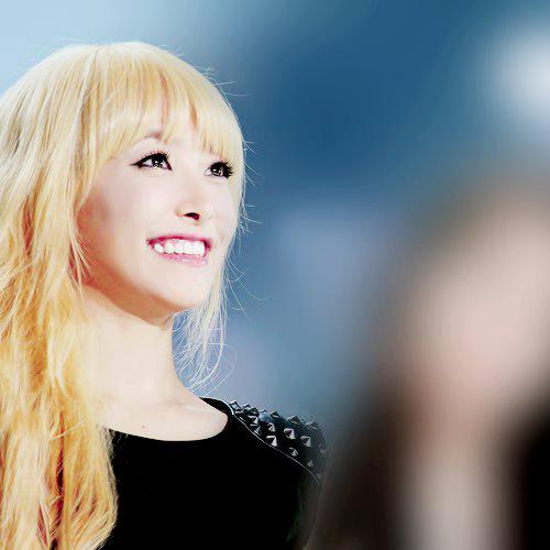 Victoria - F(x)