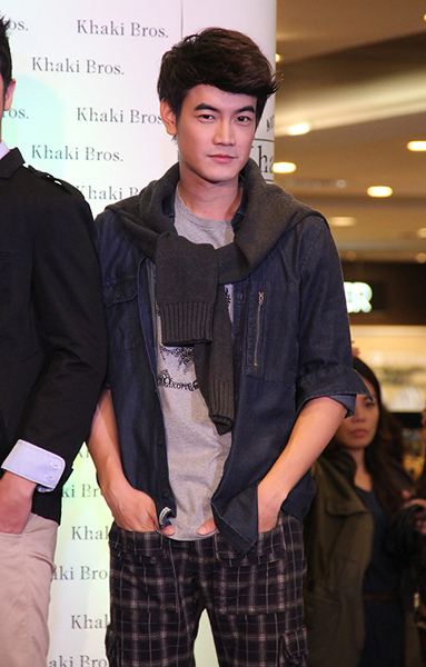 &ldquo;Fluke C-Quint & Black Jack&rdquo; 2 หนุ่มเท่ ต่างสไตล์ ในมาดนายแบบ